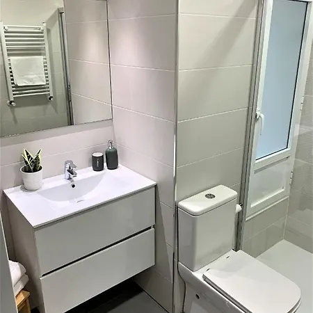 Apartament Confort Y Descanso A 10 Minutos Del Centro Y Playa Gijón