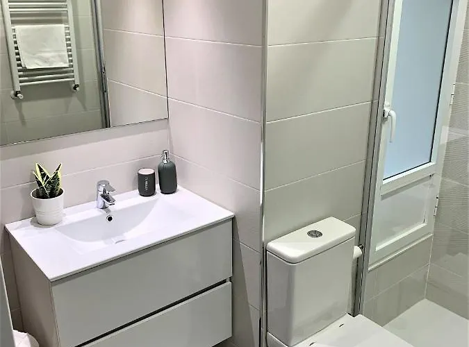 Apartment Confort Y Descanso A 10 Minutos Del Centro Y Playa Gijon